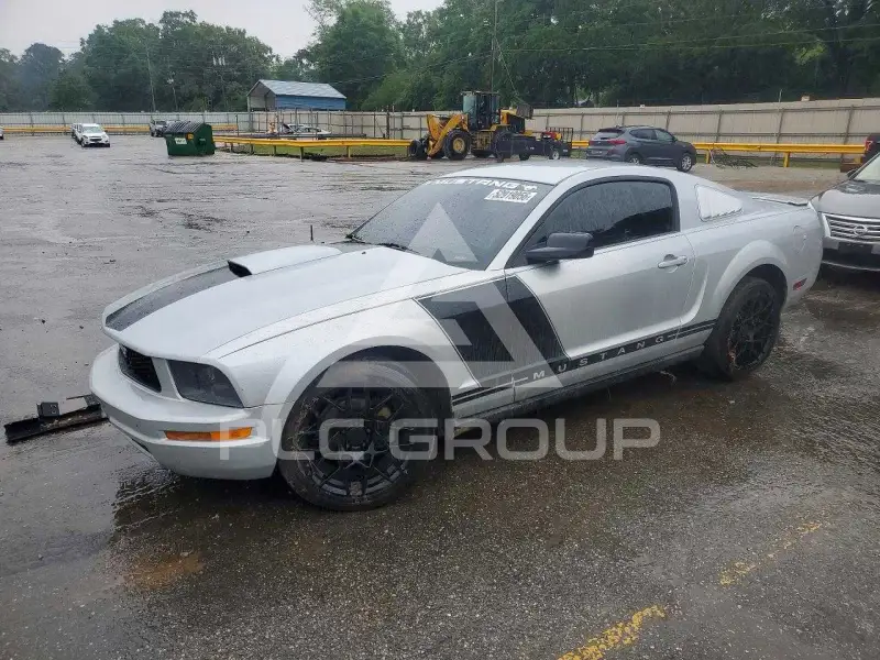 2007 Ford MUSTANG photo