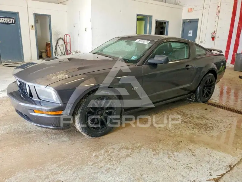 2007 Ford MUSTANG фото
