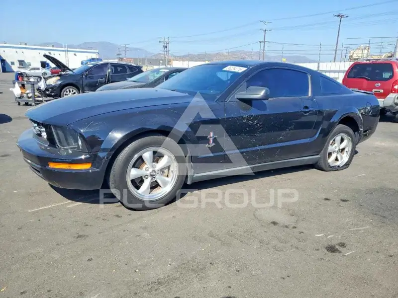 2007 Ford MUSTANG фото