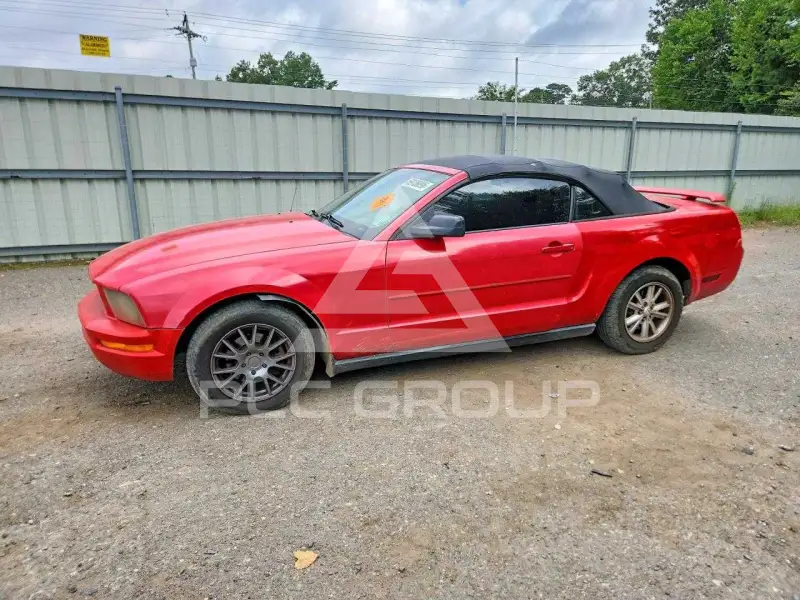 2007 Ford MUSTANG фото