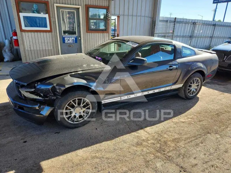 2007 Ford MUSTANG photo