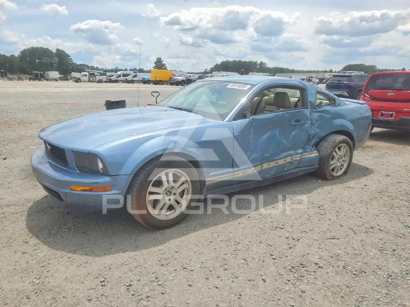 2007 Ford MUSTANG фото