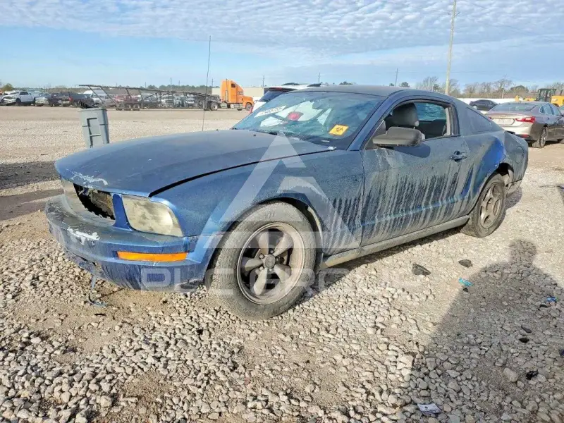 2007 Ford MUSTANG фото