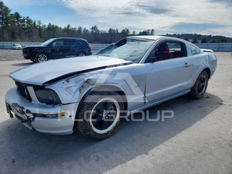 2007 Ford MUSTANG фото