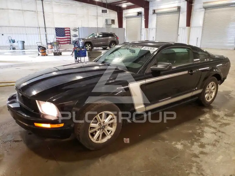 2007 Ford MUSTANG фото