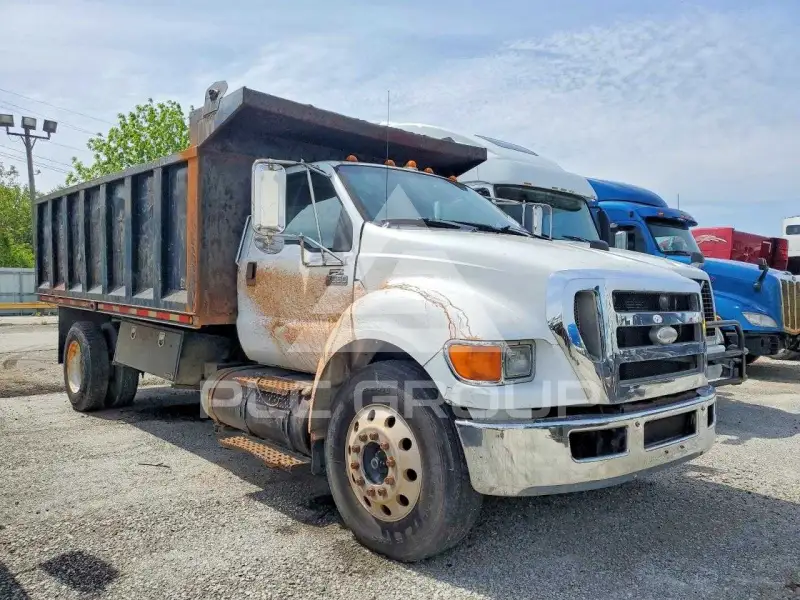 2007 Ford F-650 photo