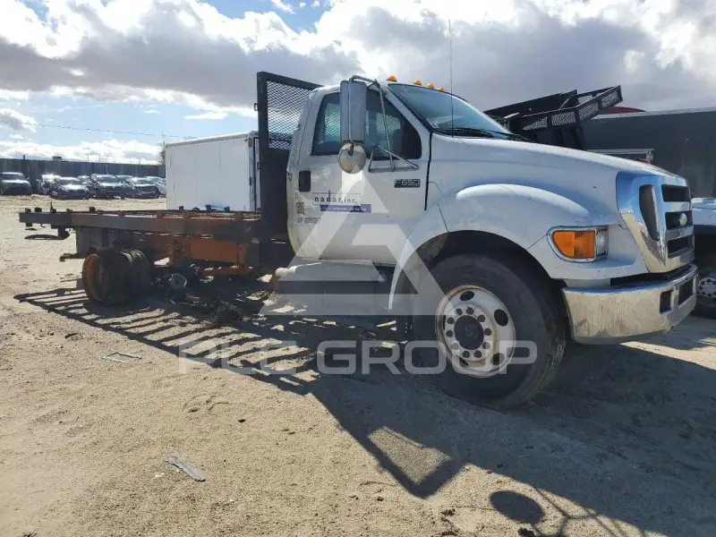 2007 Ford F-650 photo