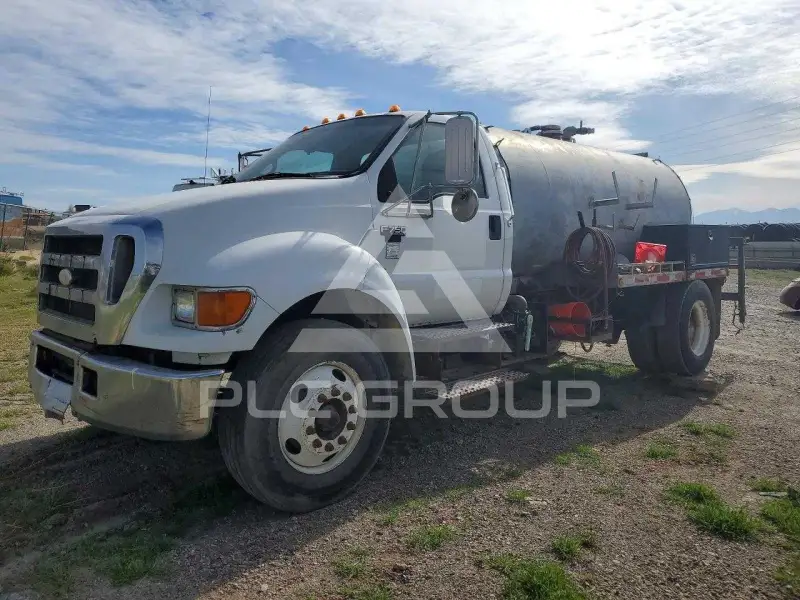 2007 Ford F-750 фото