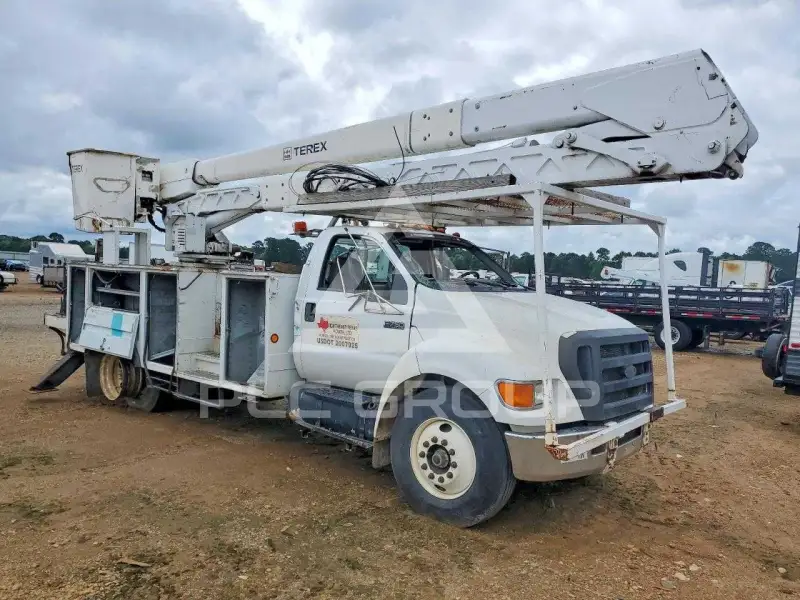2007 Ford F-750 фото