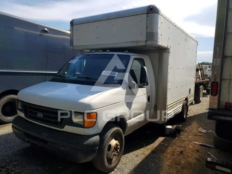 2007 Ford E-450 фото
