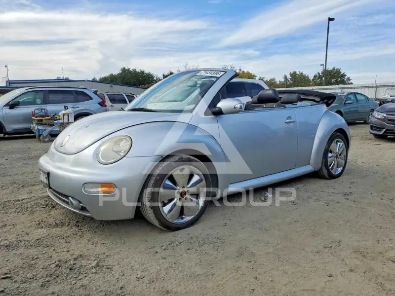 2007 Volkswagen BEETLE photo