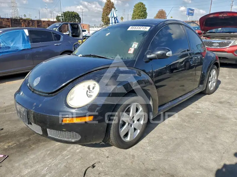 2007 Volkswagen BEETLE фото