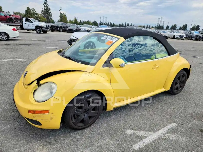 2007 Volkswagen BEETLE photo
