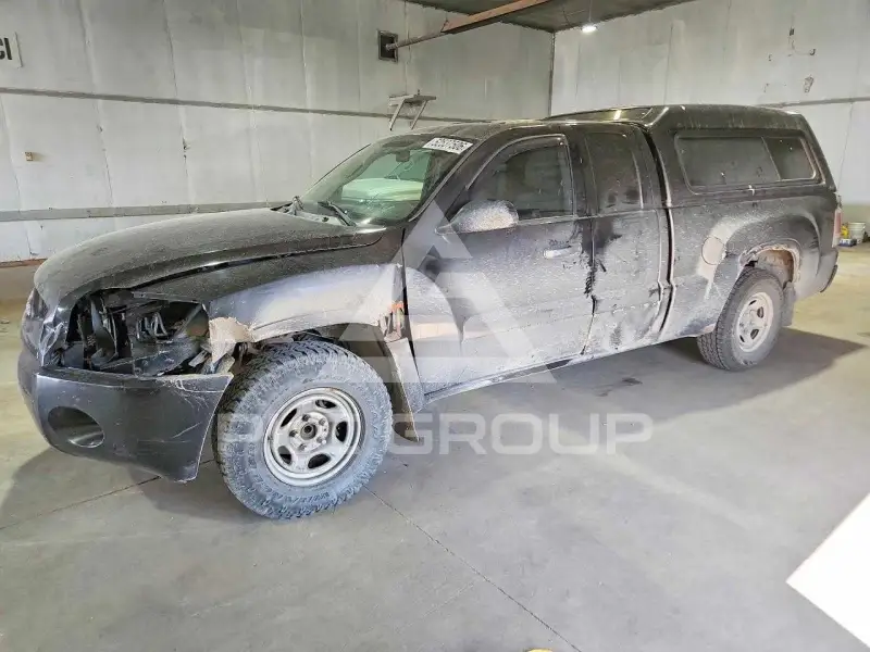 2008 Mitsubishi RAIDER фото