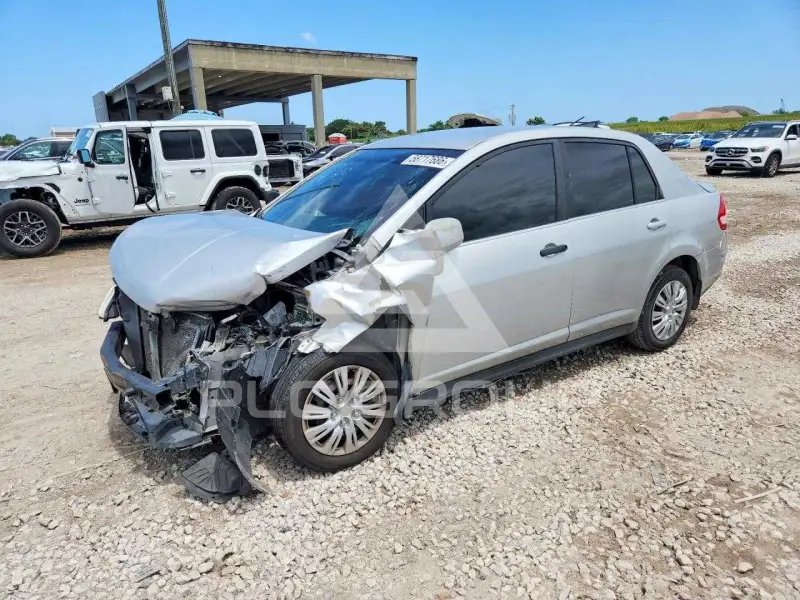2008 Nissan VERSA фото