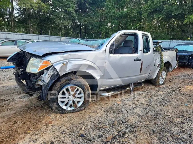 2008 Nissan FRONTIER фото