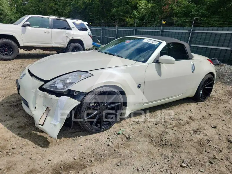 2008 Nissan 350Z photo