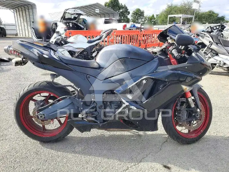 2008 Kawasaki ZX600 фото