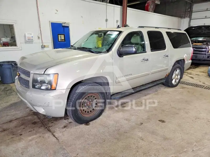 2008 Chevrolet Suburan photo