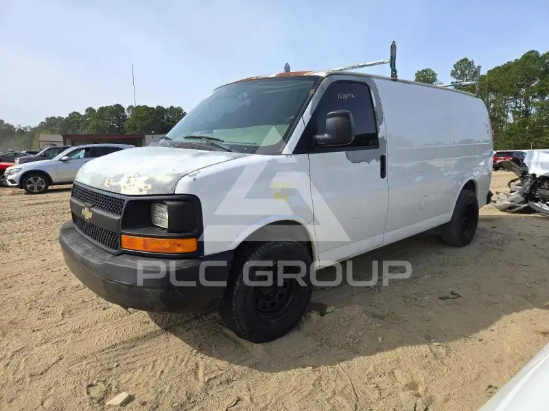 2008 Chevrolet Express photo