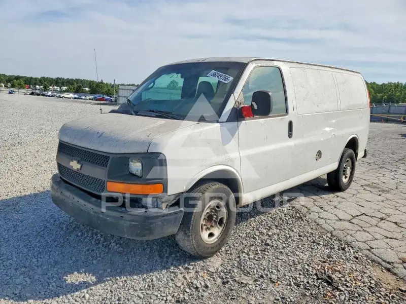 2008 Chevrolet Express photo