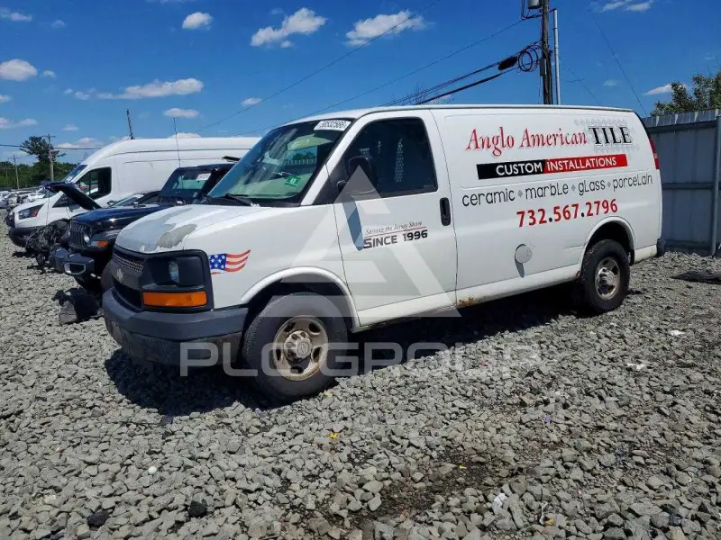 2008 Chevrolet Express photo