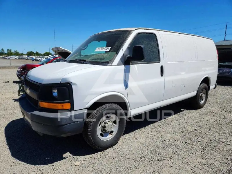 2008 Chevrolet Express photo