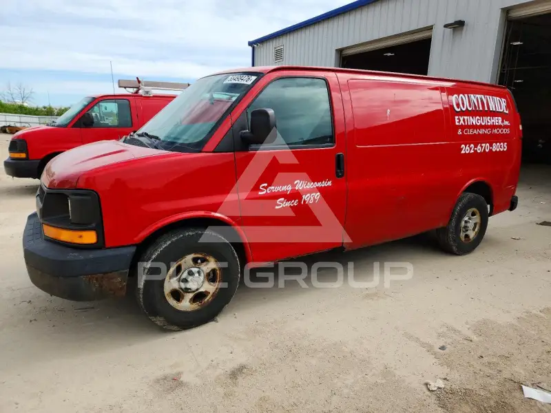 2008 Chevrolet Express photo