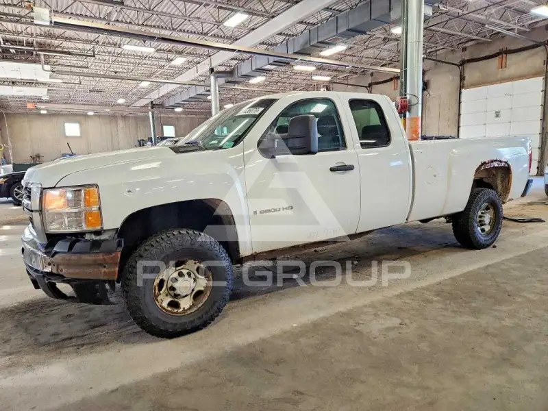 2008 Chevrolet Silverado photo
