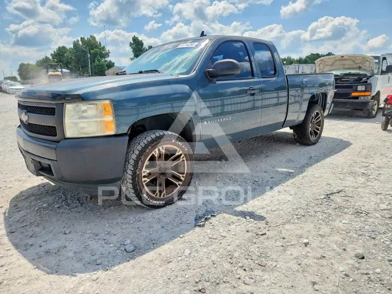 2008 Chevrolet Silverado photo