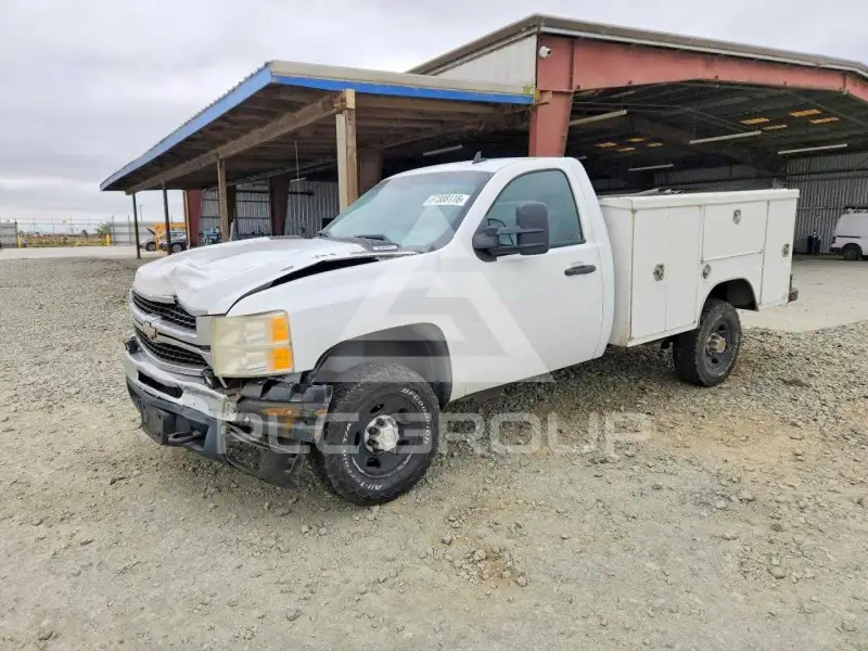 2008 Chevrolet Silverado photo