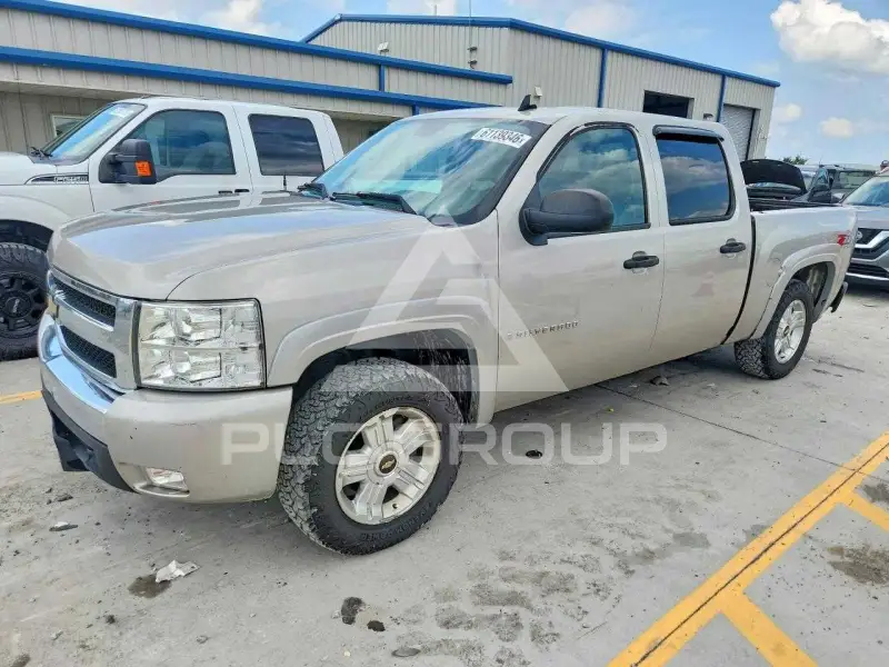 2008 Chevrolet Silverado photo