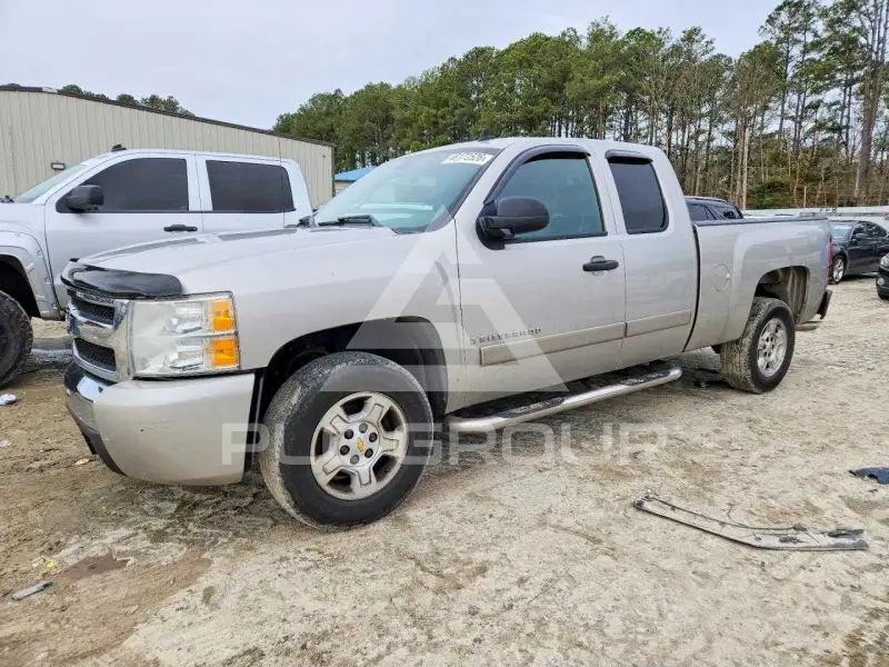 2008 Chevrolet Silverado photo