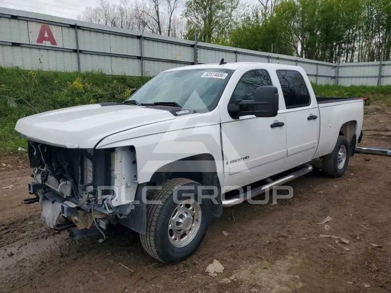 2008 Chevrolet Silverado photo