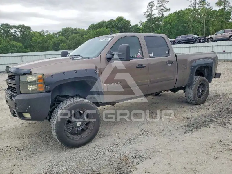 2008 Chevrolet Silverado photo