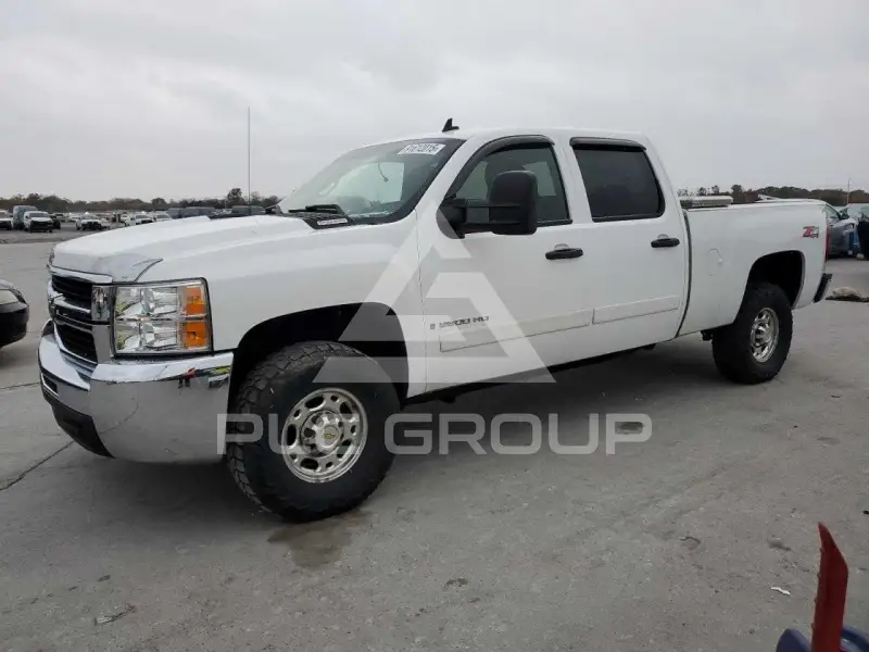 2008 Chevrolet Silverado photo