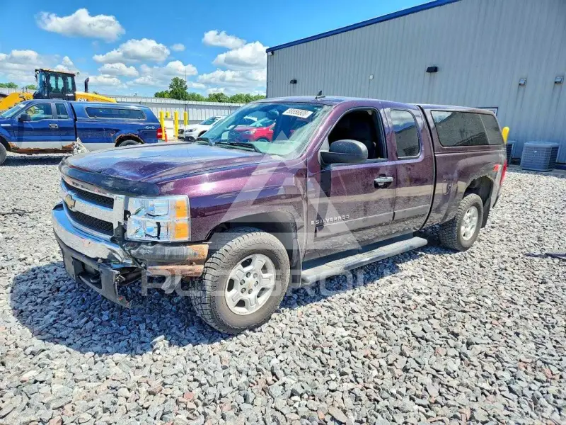 2008 Chevrolet Silverado photo