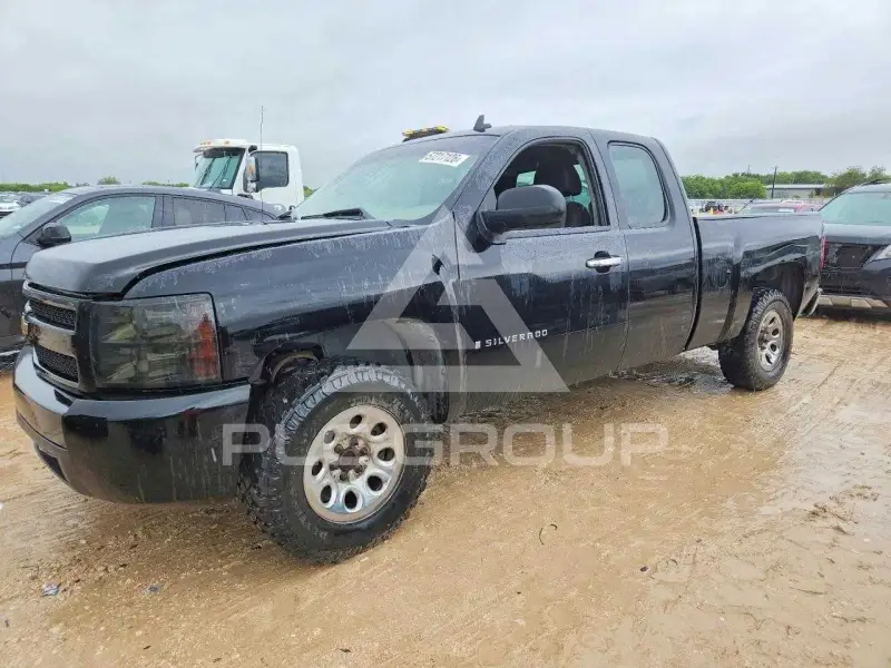 2008 Chevrolet Silverado photo