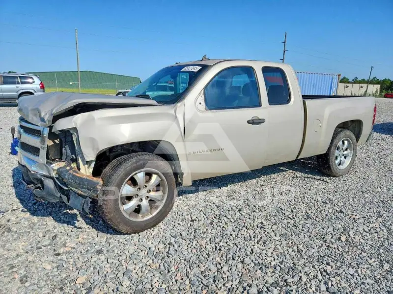 2008 Chevrolet Silverado photo