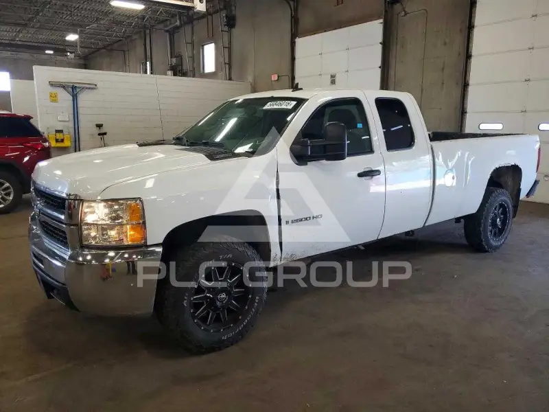 2008 Chevrolet Silverado photo