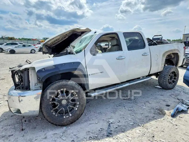 2008 Chevrolet Silverado photo