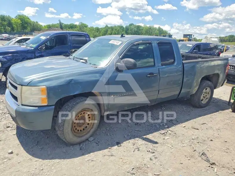 2008 Chevrolet Silverado photo