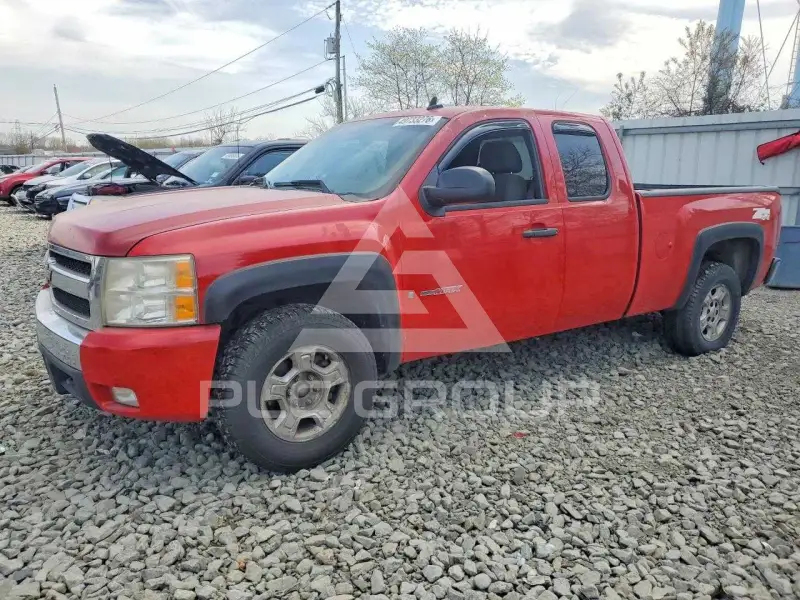 2008 Chevrolet Silverado photo