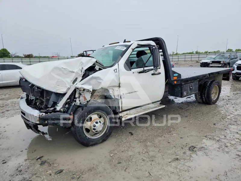 2008 Chevrolet Silverado photo