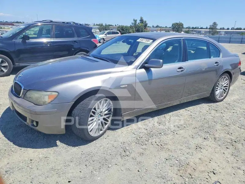 2008 BMW 750 photo