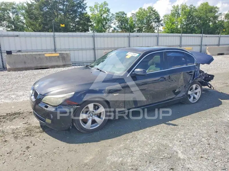2008 BMW 528 photo