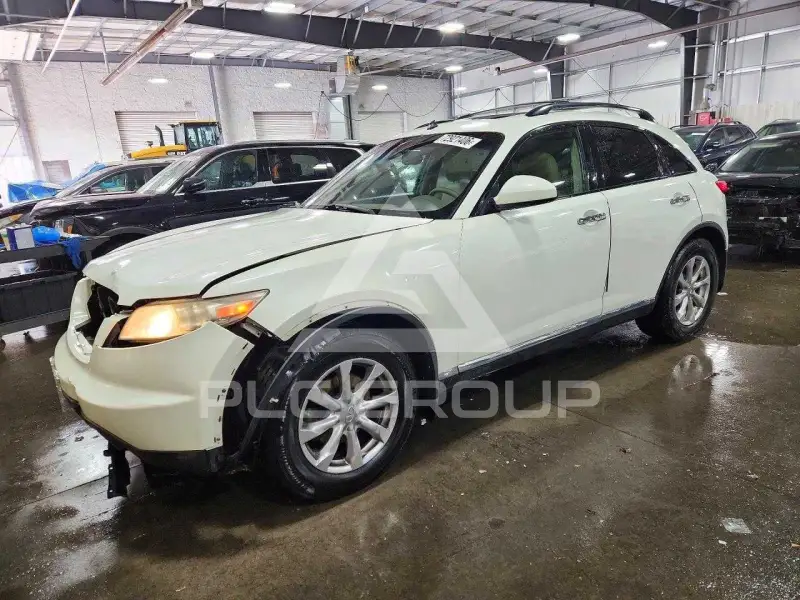 2008 Infinity FX35 photo