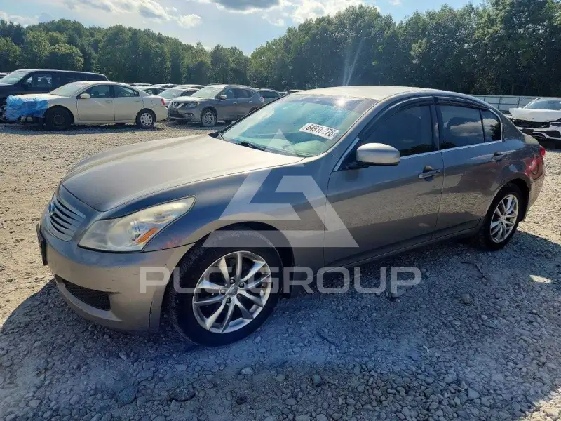 2008 Infinity G35 photo