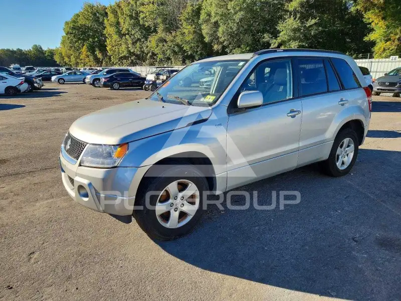 2008 Suzuki Grand Vitara photo