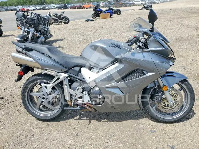 2008 Honda VFR фото